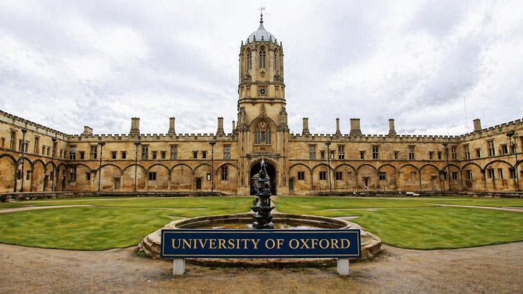 University of Oxford courses campus building image UK