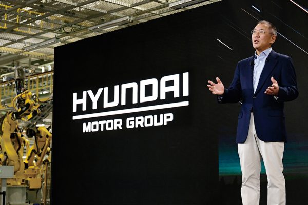 Chung Eui-sun, notable Korea University alumnus and Hyundai Motor Group executive